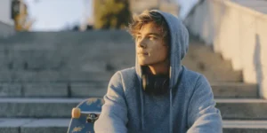 How do I overcome one-word answers to questions